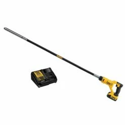 DeWalt 20V MAX 4' Pencil Concrete Vibrator 1-1/4" Kit DCE531M1