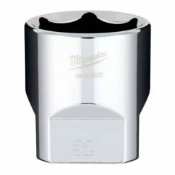 Milwaukee 1/2" Drive 32mm Standard 6-Point Chrome Socket 45-34-2032