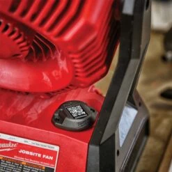 Milwaukee ONE-KEY Bluetooth Tracking Tag (1 Pk) 48-21-2301 2 Milwaukee ONE-KEY Bluetooth Tracking Tag (1 Pk) 48-21-2301 -Home Tools Sales 2024 48 21 2302 1