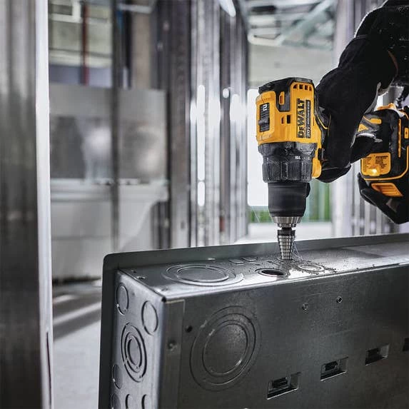 DeWalt Atomic 20V Max Brushless Cordless Compact 1/2" Drill/Driver (Tool Only) DCD708B DeWalt Atomic 20V Max Brushless Cordless Compact 1/2" Drill/Driver (Tool Only) DCD708B -Home Tools Sales 2024 dcd708b 2