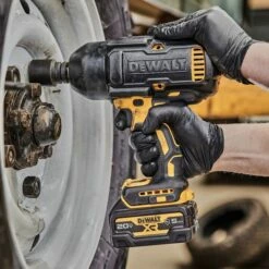 DeWalt 20V MAX XR 1/2" High Torque Impact Wrench W/ Hog Ring Anvil (Tool Only) DCF900B 3 DeWalt 20V MAX XR 1/2" High Torque Impact Wrench W/ Hog Ring Anvil (Tool Only) DCF900B -Home Tools Sales 2024 dcf900 4 1