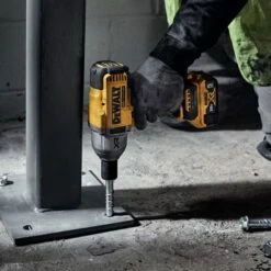 DeWalt 20V MAX XR 1/2" High Torque Impact Wrench W/ Hog Ring Anvil (Tool Only) DCF900B 5 DeWalt 20V MAX XR 1/2" High Torque Impact Wrench W/ Hog Ring Anvil (Tool Only) DCF900B -Home Tools Sales 2024 dcf900 6 1