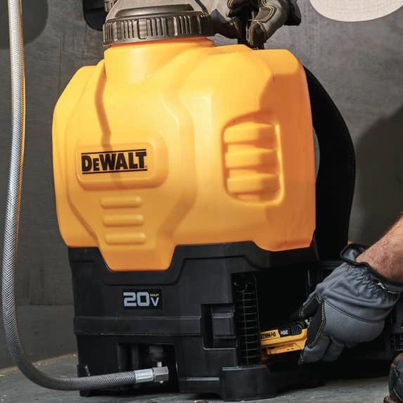 DeWalt 20V MAX 4 Gallon Backpack Sprayer Kit SPS-190681 DeWalt 20V MAX 4 Gallon Backpack Sprayer Kit SPS-190681 -Home Tools Sales 2024 sps 190681 3